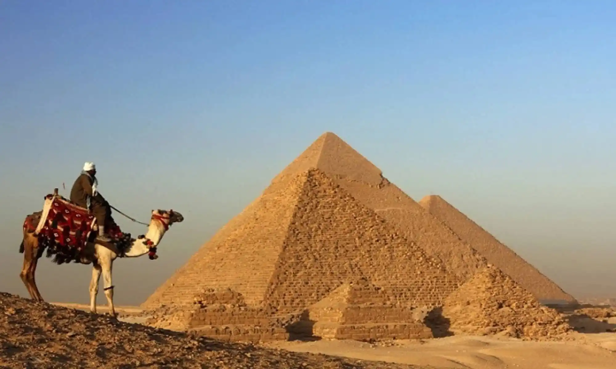 10 day Egypt diving and pharaohs wonders tour featuring Red Sea diving, Nile cruises and ancient Egyptian landmarks