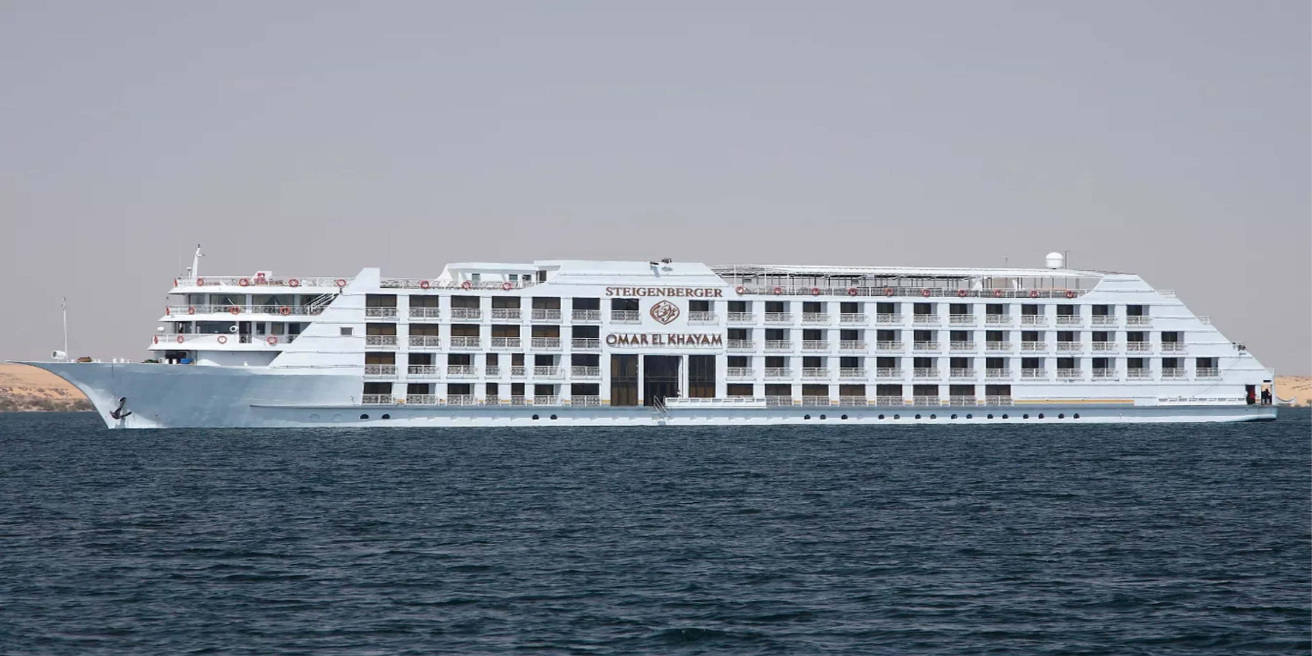 Luxury Lake Nasser Cruise ship – Steigenberger Omar El Khayam