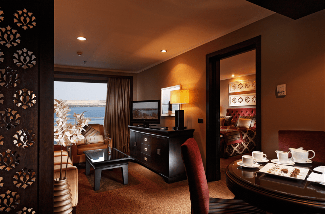 omar royal suite 2