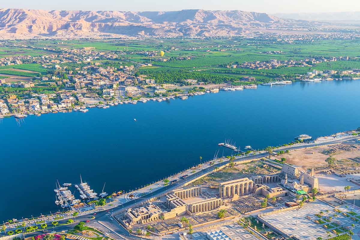 Private 2-day Luxor overnight tour from Hurghada. View of Karnak Temple, Valley of the Kings, and the ancient Dendera Temple.