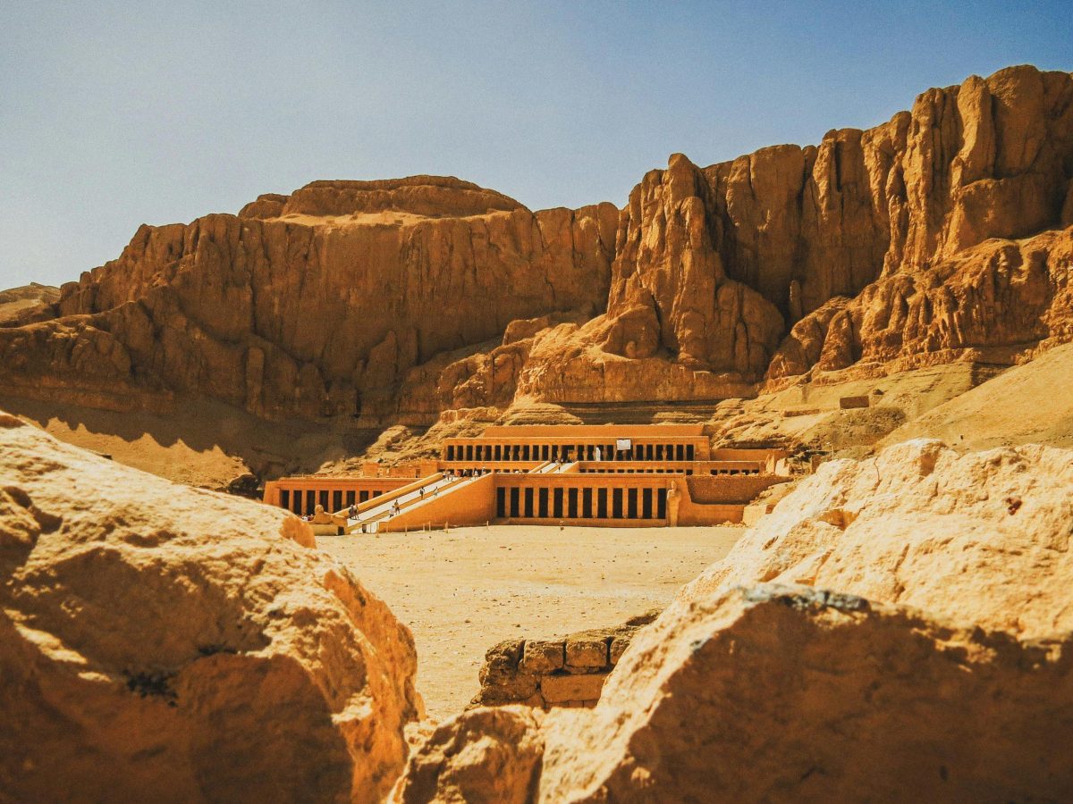 Private tour inside the Valley of the Kings royal tombs in Luxor
