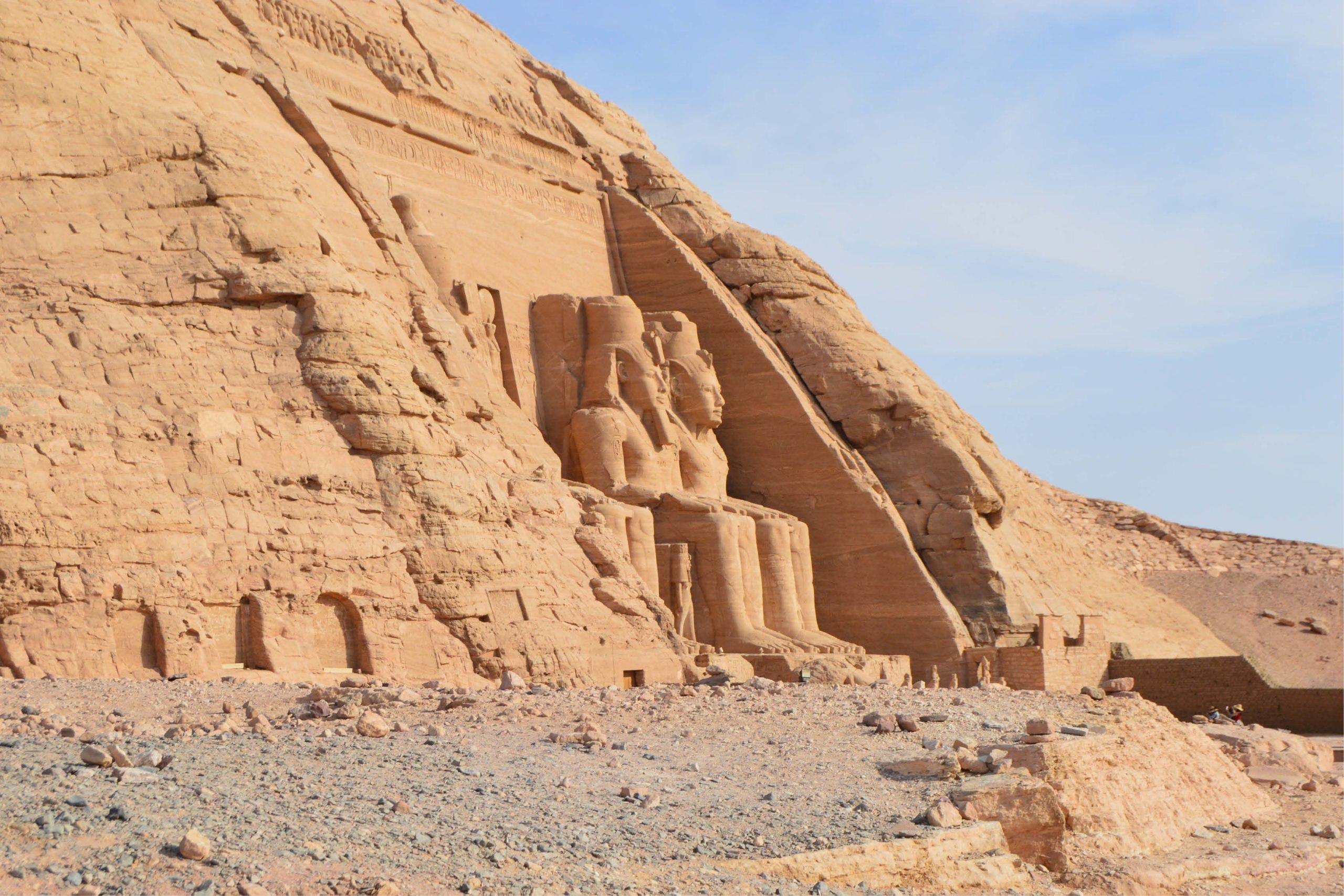 A panoramic view of the Pyramids of Giza, the Nile River, and the Red Sea, representing Egypt’s iconic travel destinations.