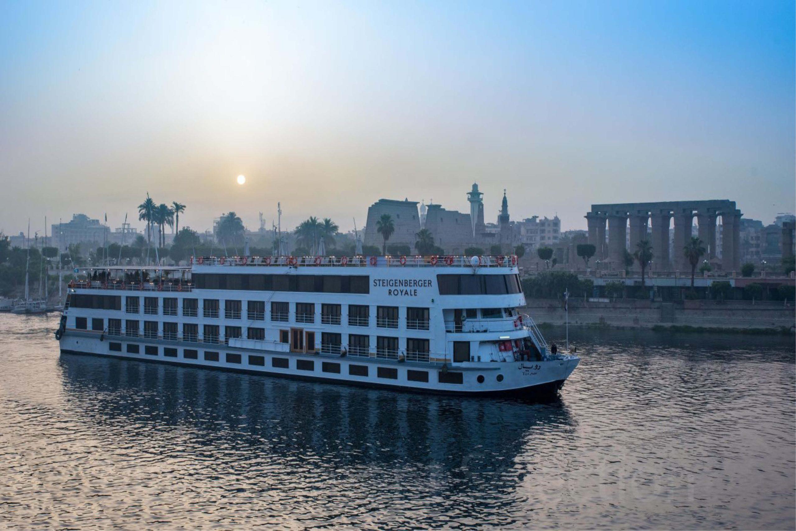NILE CRUISE 12