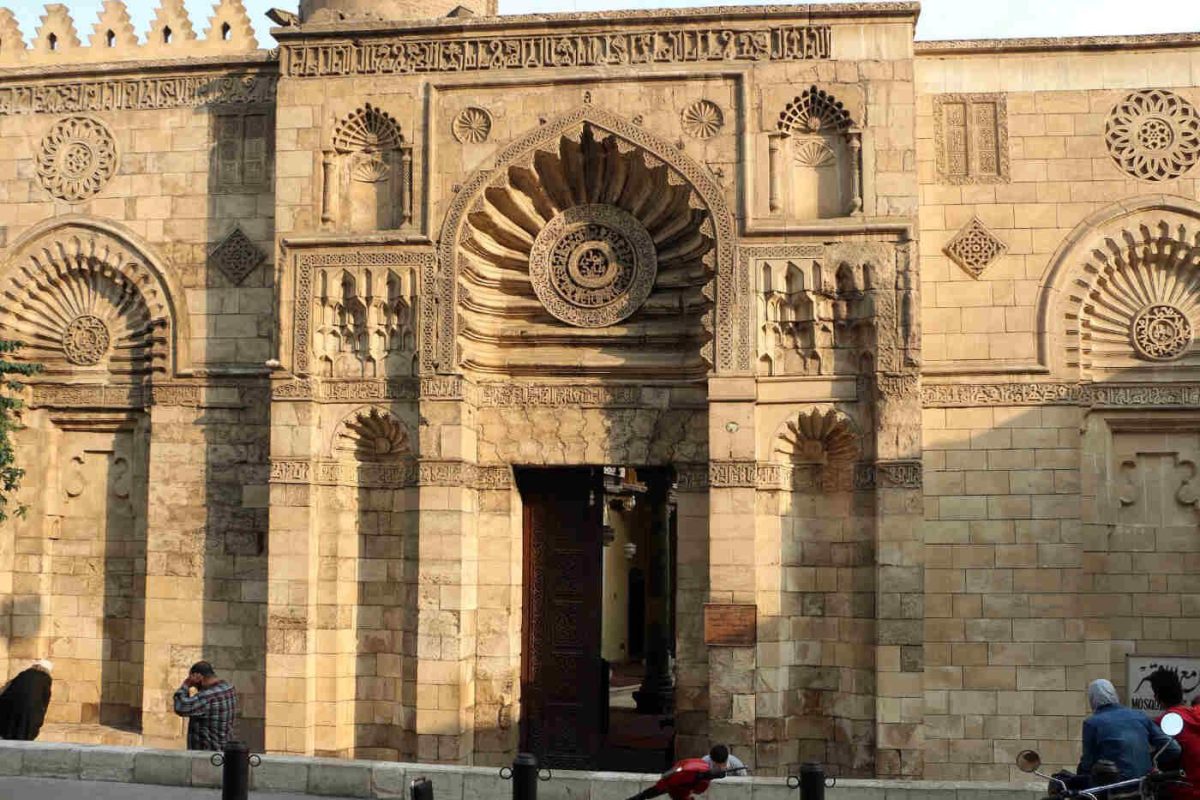Al Aqmar Mosque Historic Fatimid Facade Cairo - MSM Travel Egypt