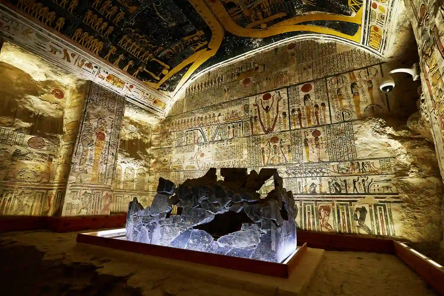 Private luxury tour of the ancient Luxor West Bank tombs in Egypt with a premium Mercedes fleet and expert academic guide.